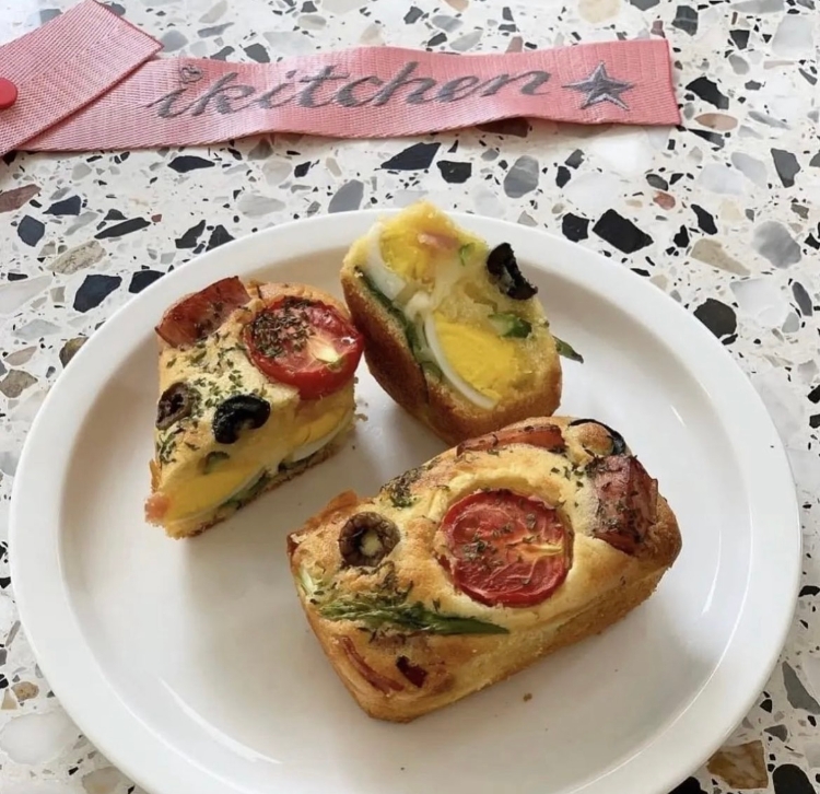 🧑🏻‍🍳맛있는 파운드 만들기👩🏻‍🍳의 썸네일 이미지입니다.