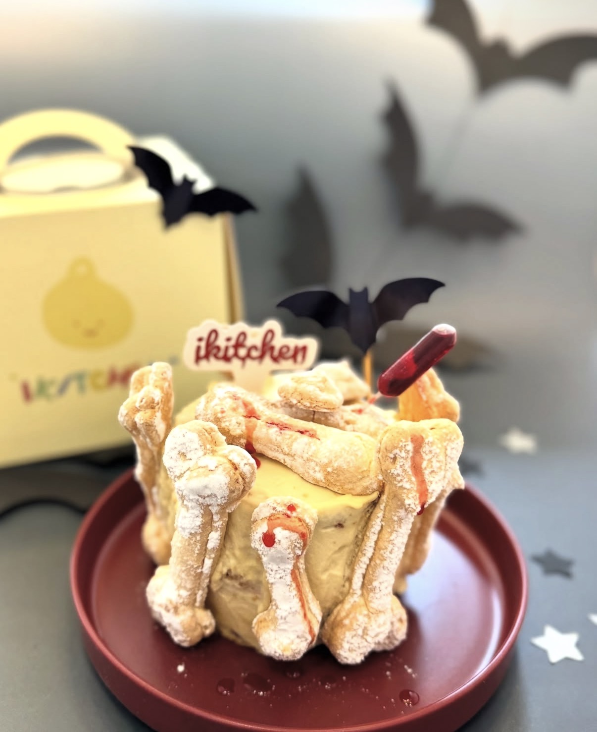 🦴아이키친 뼈다귀케이크 ☠️의 썸네일 이미지입니다.
