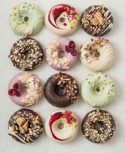✨건강하게 초코 & 베리 쁘띠🍩구움도넛 클래스 (만 5~11세)의 썸네일 이미지입니다.
